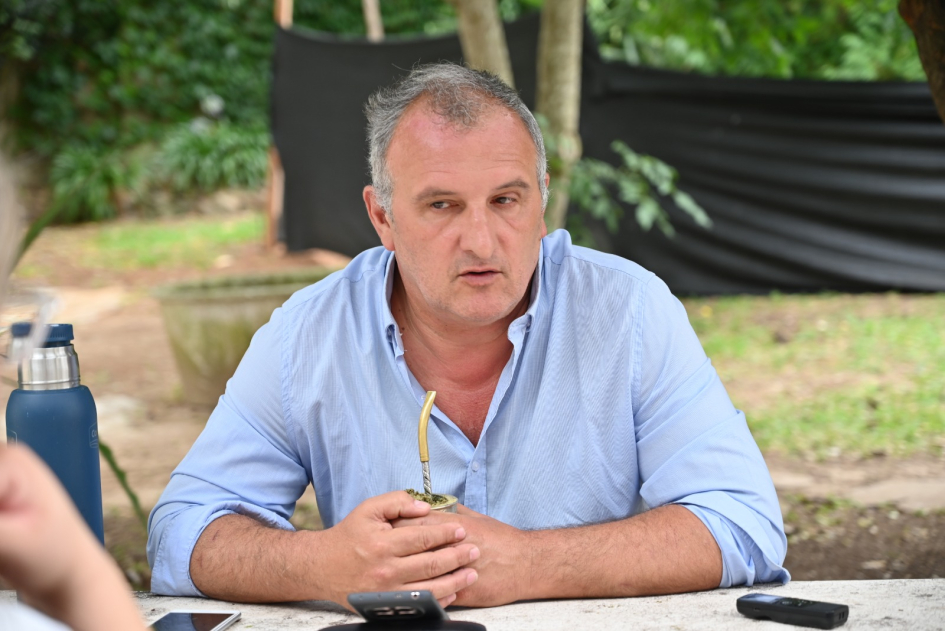 El intendente Ximénez y la secretaria general, Bentos, presentaron el proyecto de Presupuesto El intendente Ximénez y la secretaria general, Bentos, presentaron el proyecto de Presupuesto