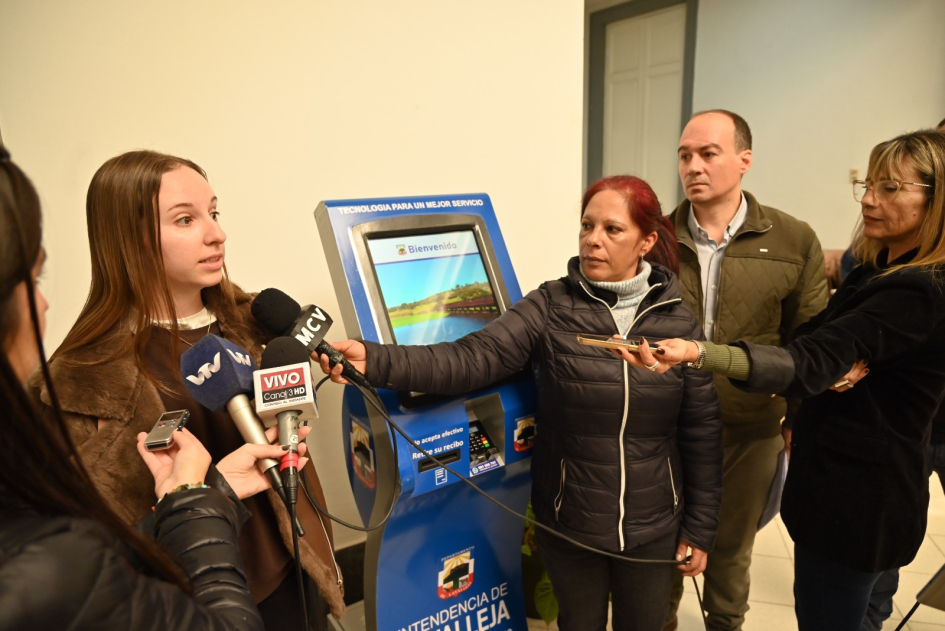 El nuevo tótem permite realizar pagos en el edificio central sin tener que salir a redes de cobranza