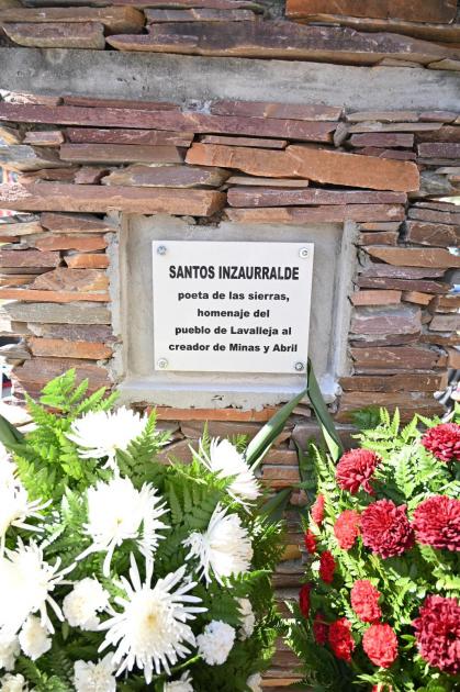 Homenaje Santos Inzaurralde