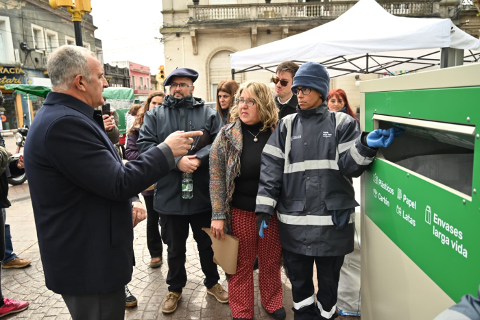 Llegaron a Minas los primeros Ecopuntos del Plan Vale para la separación de reciclables Llegaron a Minas los primeros Ecopuntos del Plan Vale para la separación de reciclables