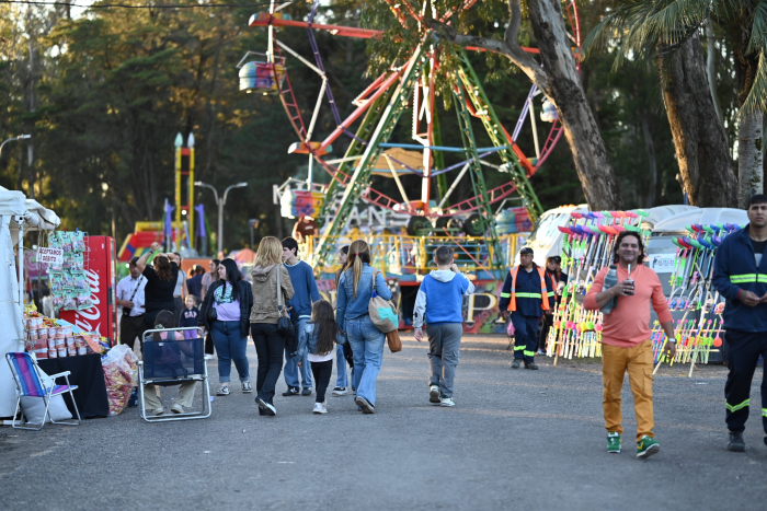 La Semana cuenta con un servicio interno de traslado en el Parque Rodó