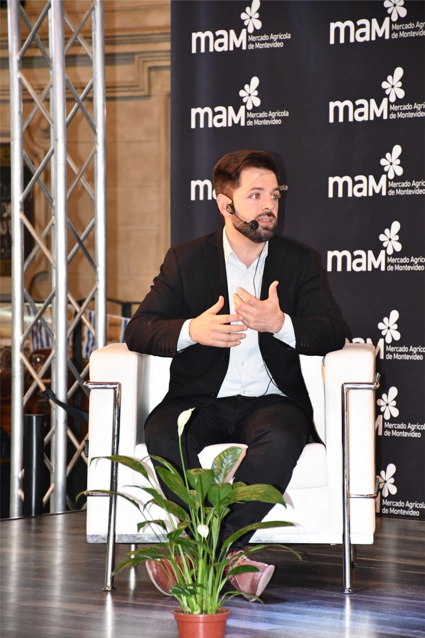 Conversatorio MAM - Diego Olivera