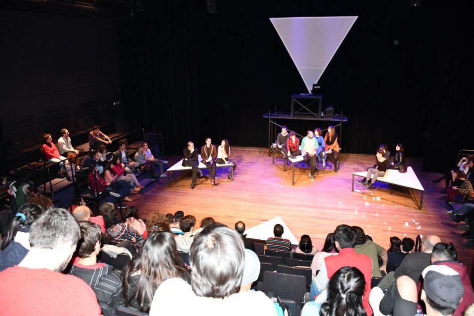 Escenario de la Sala Zavala Muniz visto desde la platea Escenario de la Sala Zavala Muniz visto desde la platea