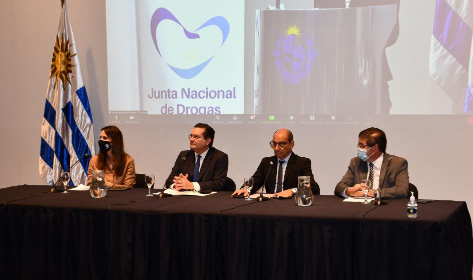 Mesa de apertura Mesa de apertura