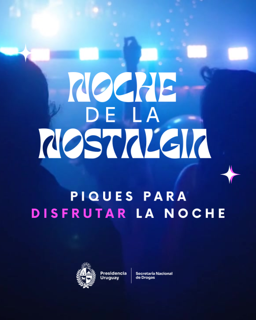 Campaña Noche de la nostalgia Personas bailando y el título de la campaña Noche de la Nostalgia