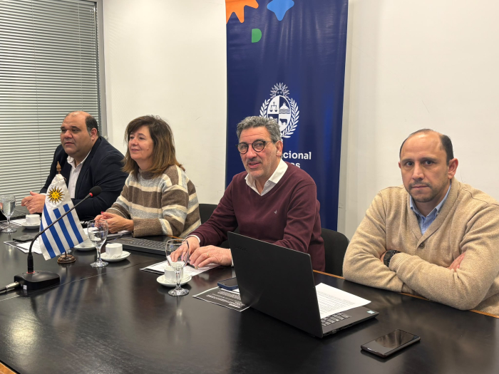 Mesa de representantes de la Secretaría Nacional de Drogas Mesa de representantes de la Secretaría Nacional de Drogas