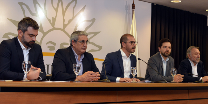 Instituto de Regulación y Control del Cannabis seleccionará nuevas empresas para producir cannabis de uso no médico Instituto de Regulación y Control del Cannabis seleccionará nuevas empresas para producir cannabis de uso no médico