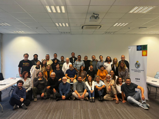 Foto grupal de los participantes