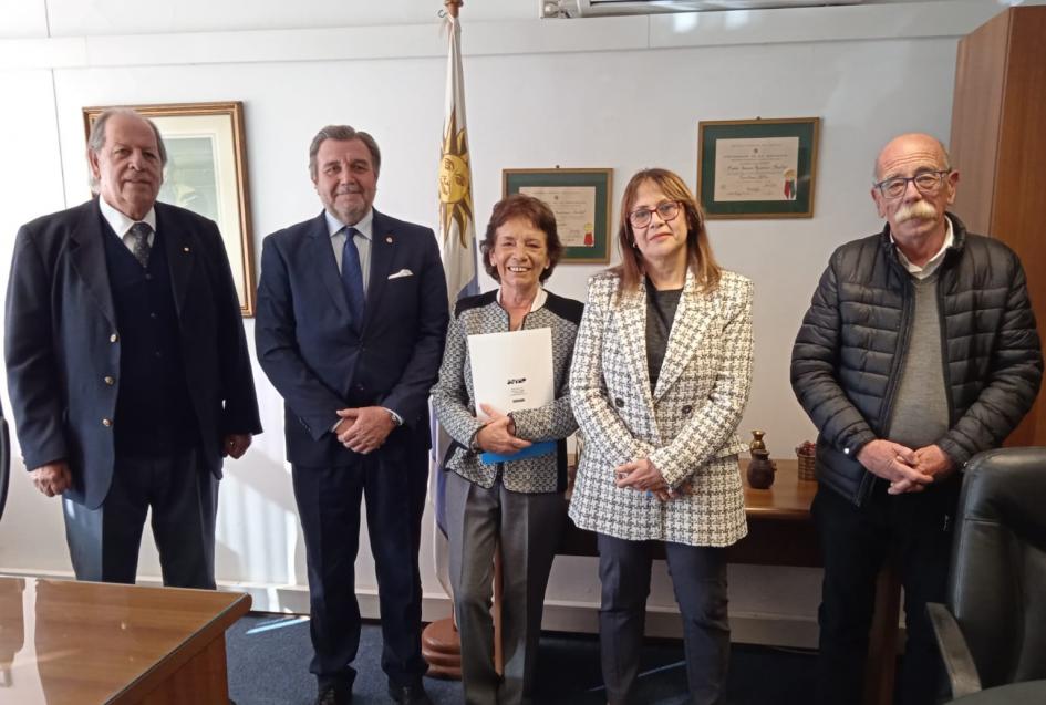 Autoridades de JUTEP y UTEC Autoridades de JUTEP y UTEC