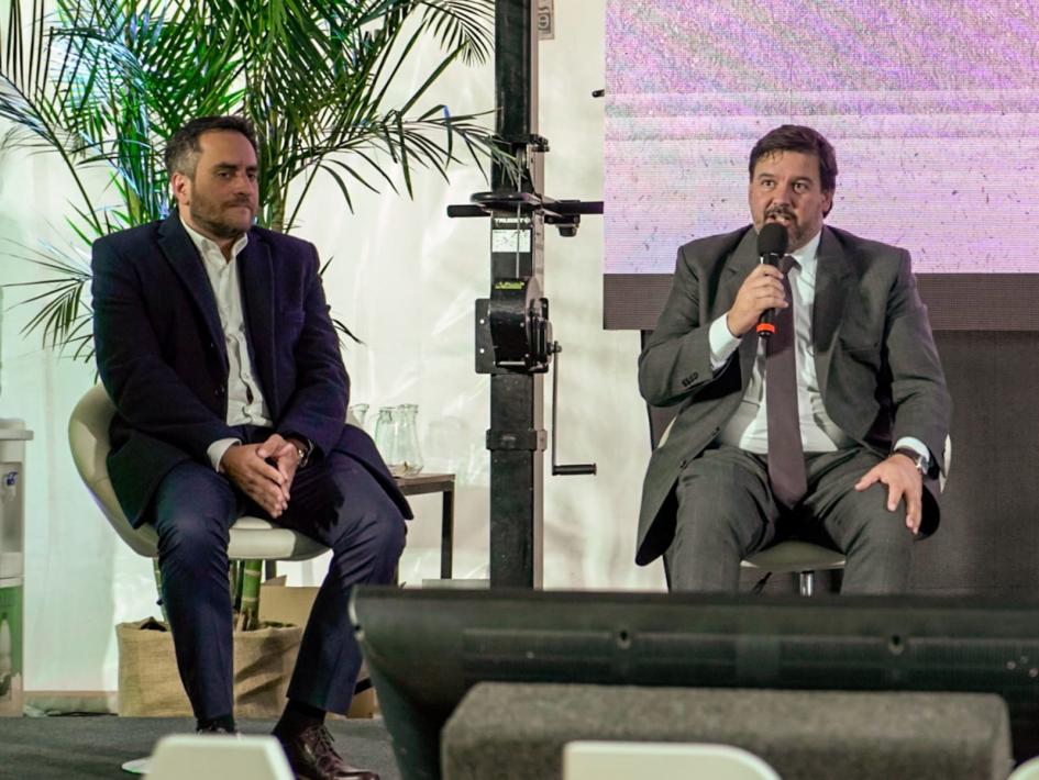 Expo Uruguay Sostenible - Panel: Desafíos para la sostenibilidad en la región Expo Uruguay Sostenible - Panel: Desafíos para la sostenibilidad en la región