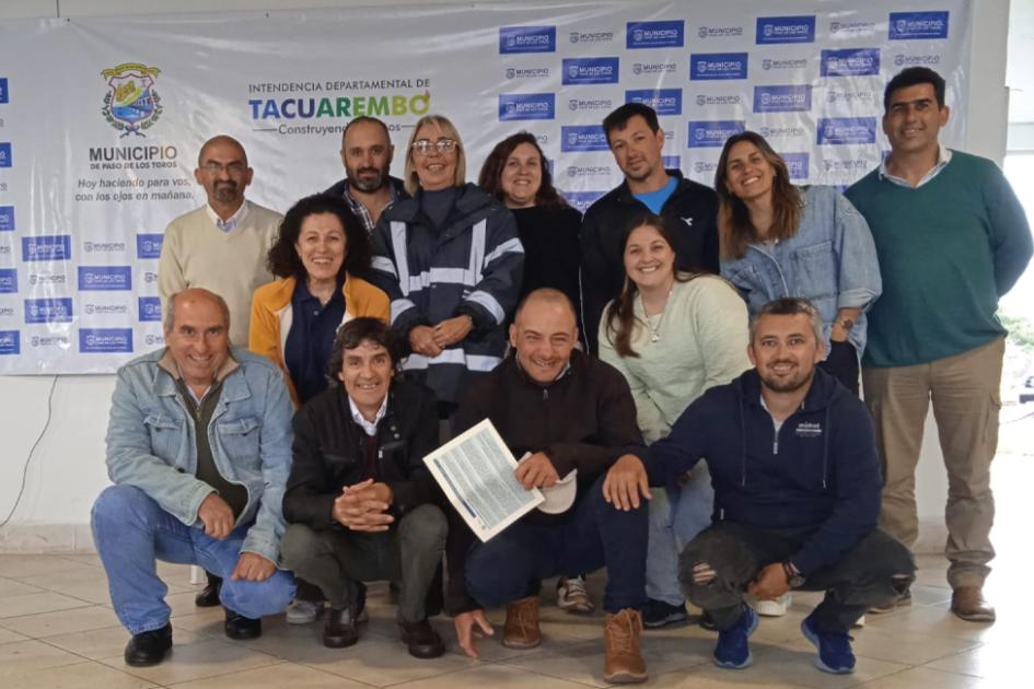 Capacitación Red de Monitoreo de Playas: Tacuarembó y Flores Capacitación Red de Monitoreo de Playas: Tacuarembó y Flores