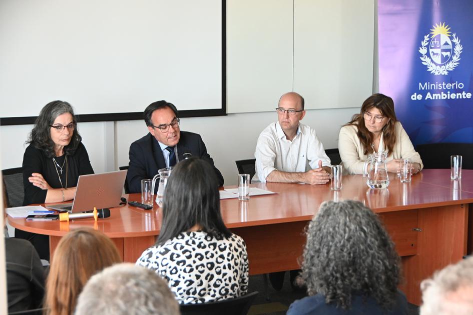 Presentación del Decreto RAEE