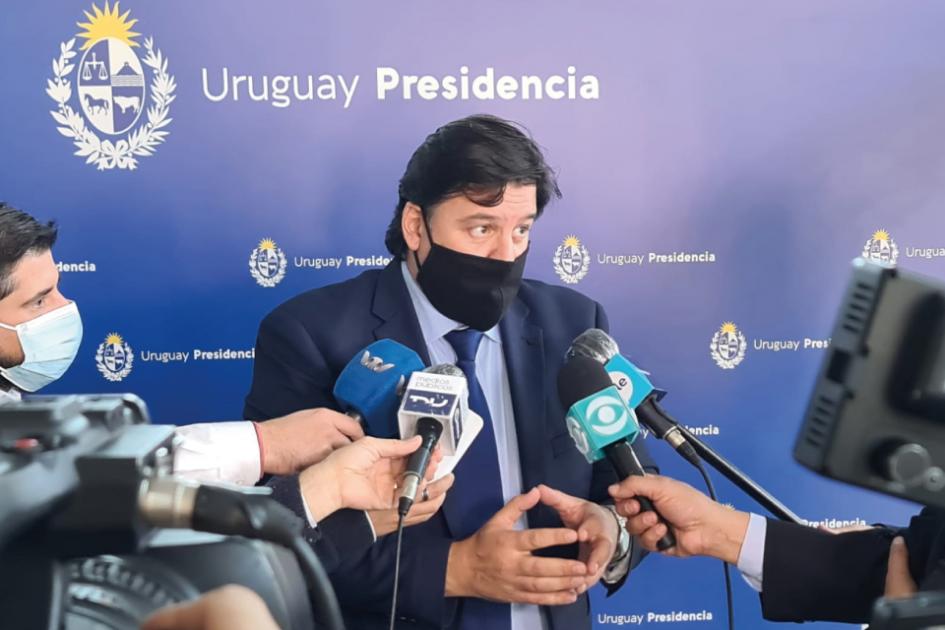 Hacia un Uruguay + Circular Ministro de Ambiente Uruguay, Adrián Peña