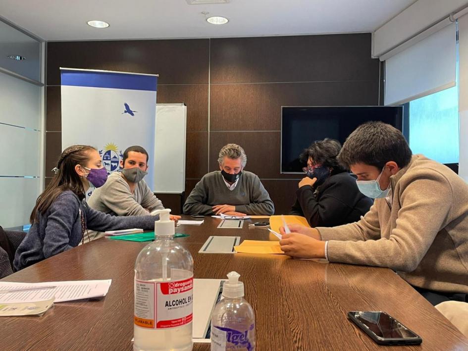 Grupo de trabajo del MA, INJU y organizaciones juveniles Reunión por tema: ambiente y juventud