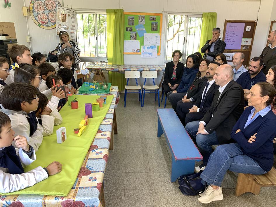 Visita de las autoridades a la Escuela Nº18 Puntas de Pantanoso Visita Escuela Nº18 Puntas de Pantanoso