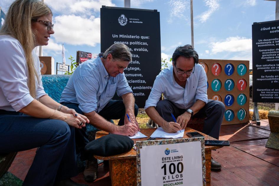 Expoactiva Firma Expoactiva Firma