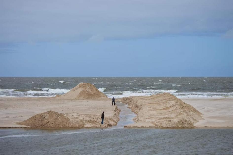 Obras en desembocadura del Solís Chico