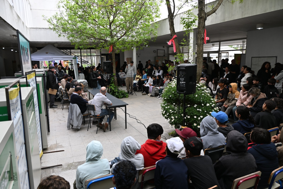 Lanzamiento del Plan Vale en San José - Liceo Delta del Tigre Lanzamiento del Plan Vale en San José - Liceo Delta del Tigre