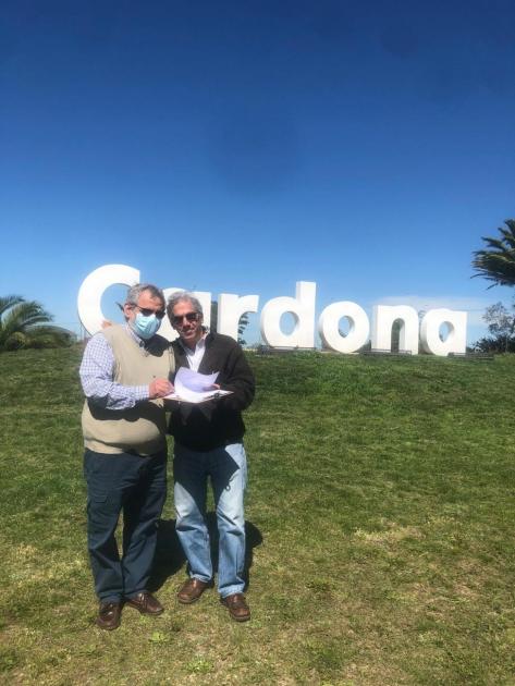 Plantatón Soriano (Cardona) y Florencio Sánchez (Colonia), plantación de árboles nativos Plantatón Soriano (Cardona) y Florencio Sánchez (Colonia), plantación de árboles nativos