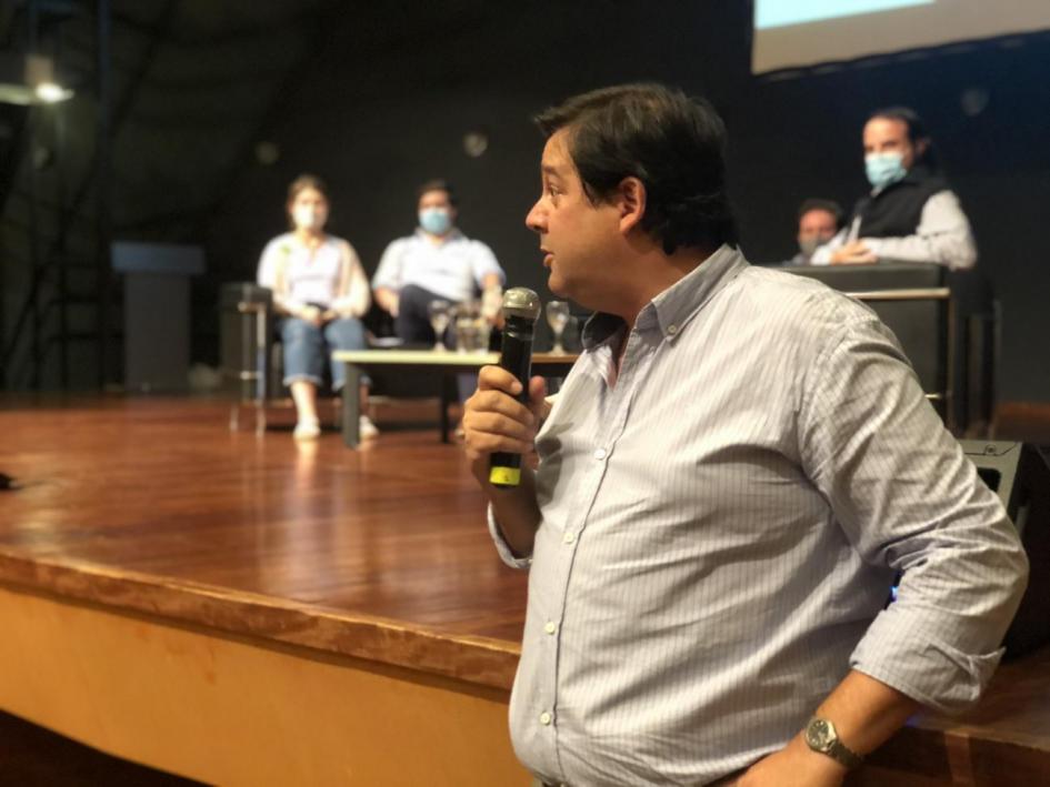 Ministro de Ambiente en el Encuentro de la Red de Promotores Ambientales en Montevideo