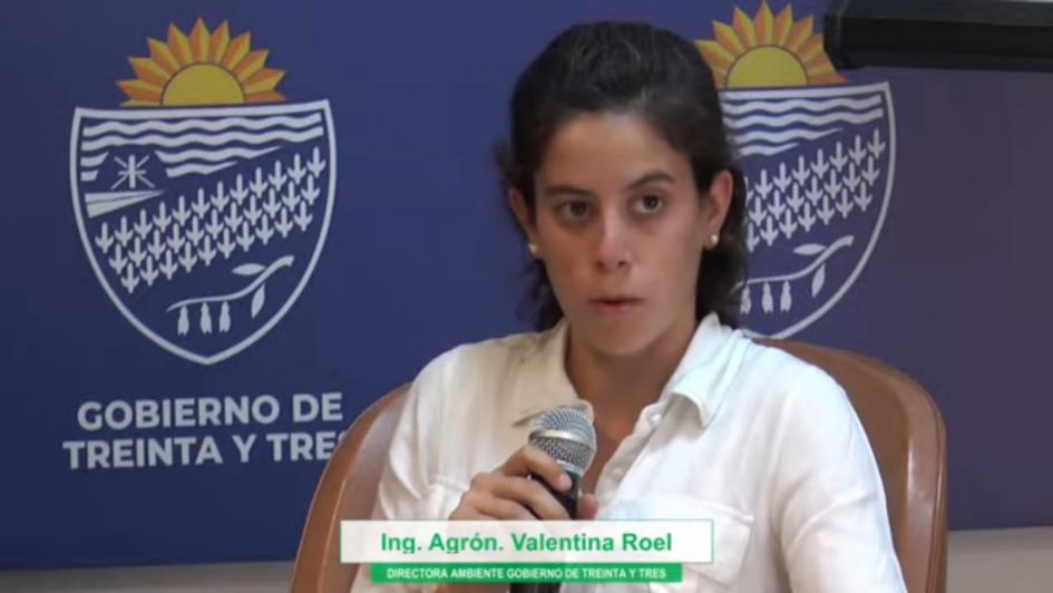 Valentina Roel, Dirección Ambiente, Intendencia de Treinta y Tres, en Seminario Eccosur Valentina Roel, Dirección Ambiente, Intendencia de Treinta y Tres, en Seminario Eccosur