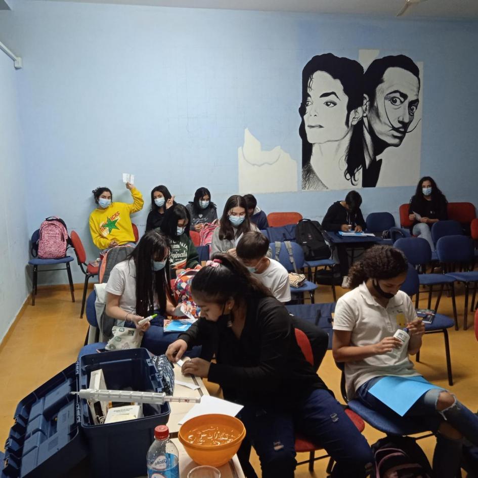 Actividades del Programa GLOBE en centros educativos del país