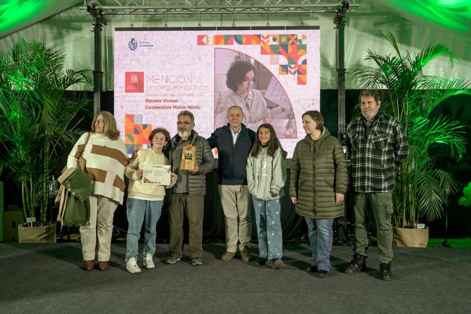 Premio Ambiental Uruguay Sostenible Premio Ambiental Uruguay Sostenible