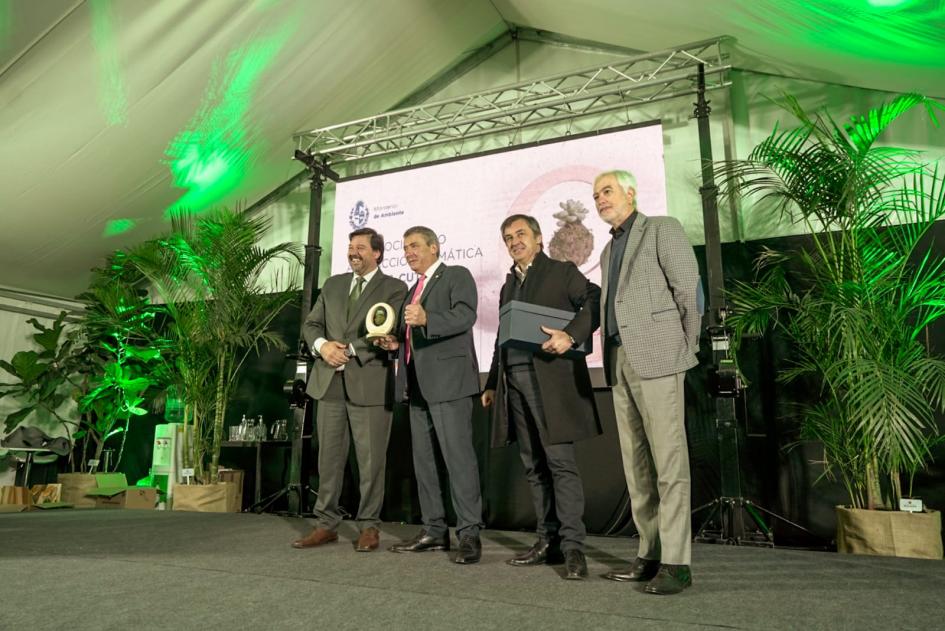 Premio Ambiental Uruguay Sostenible Premio Ambiental Uruguay Sostenible