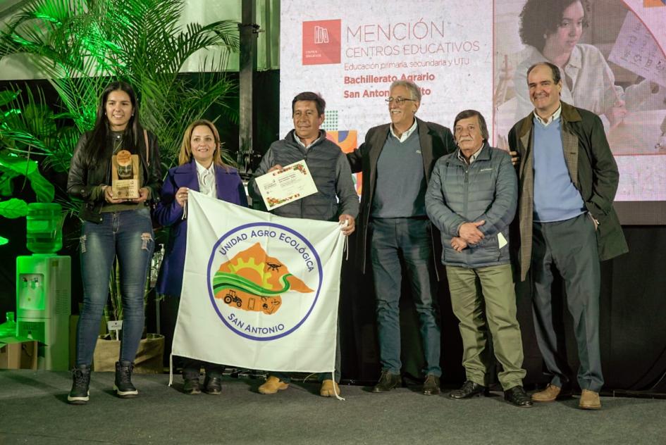 Premio Ambiental Uruguay Sostenible Premio Ambiental Uruguay Sostenible