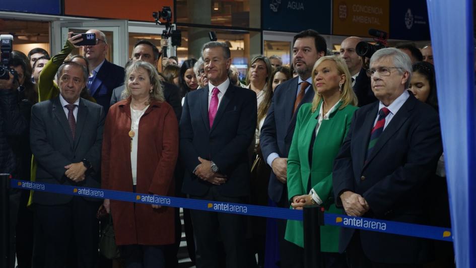 Segunda Expo “Uruguay Sostenible” en el Antel Arena Segunda Expo “Uruguay Sostenible” en el Antel Arena