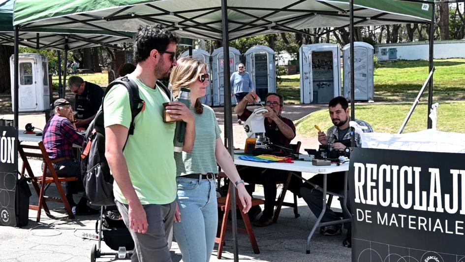 Jornada de reparación y reciclaje de RAEE Jornada de reparación y reciclaje de RAEE