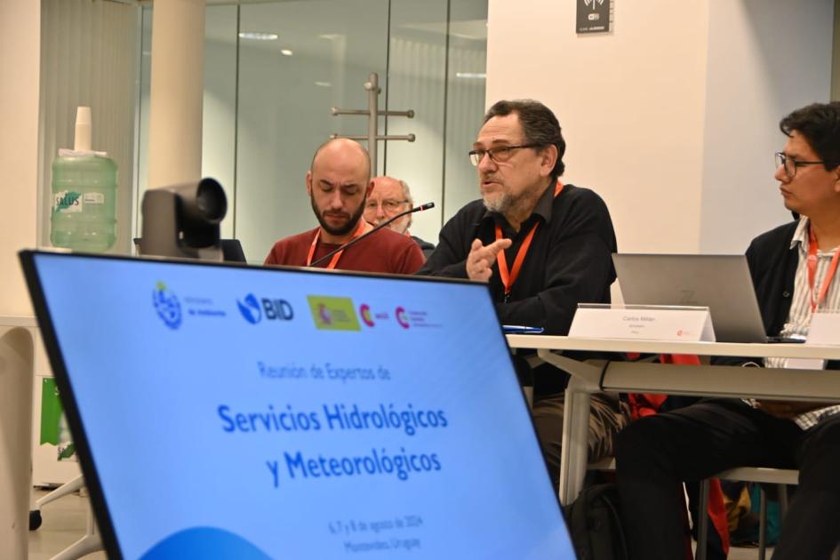 Jornadas para el fortalecimiento de servicios hidrológicos Jornadas para el fortalecimiento de servicios hidrológicos
