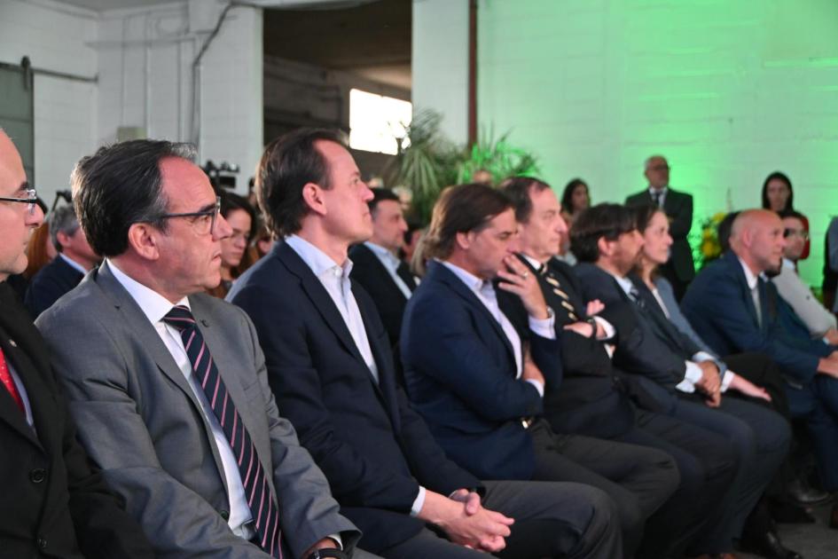 Inauguración de nueva planta industrial de Ecopet Inauguración de nueva planta industrial de Ecopet