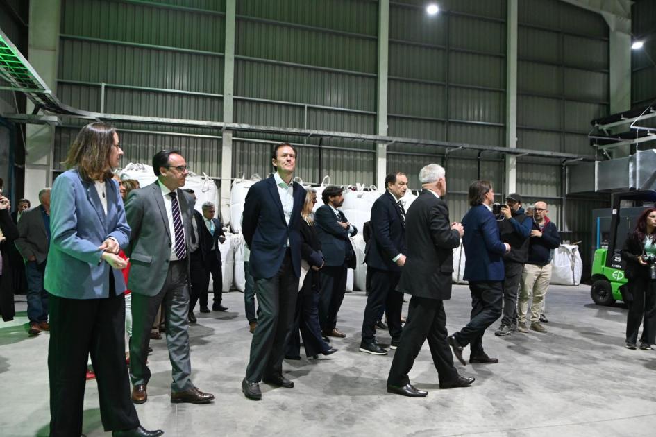 Inauguración de nueva planta industrial de Ecopet Inauguración de nueva planta industrial de Ecopet