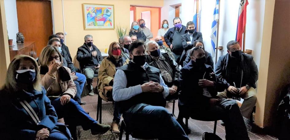 Presentación de proyecto de drenaje Canaletón “Migueletito” de San Ramón Asistentes a la presentación del proyecto de drenaje Canaletón “Migueletito” de San Ramón