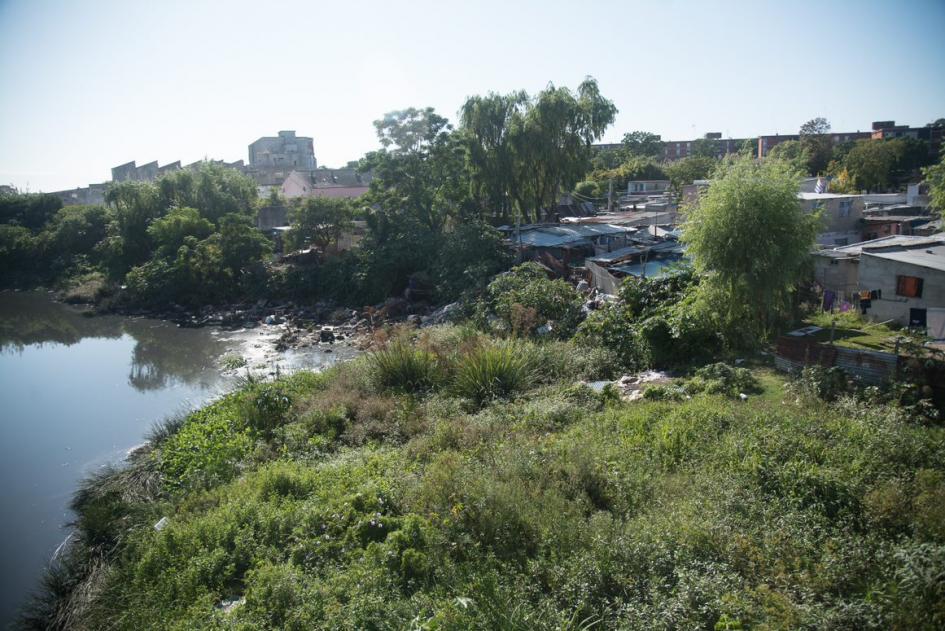 Asentamiento sobre arroyo Pantanoso