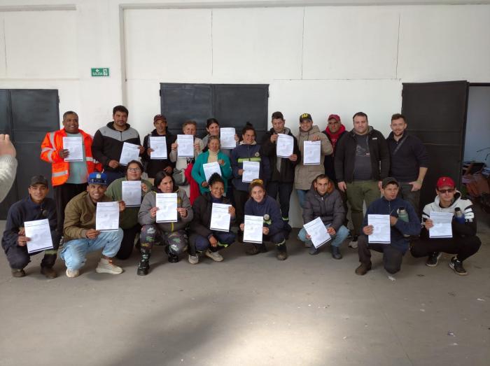 Capacitación en reparación de aparatos eléctrico y electrónicos y clasificación de sus residuos RAEE