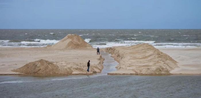 Obras en desembocadura del Solís Chico