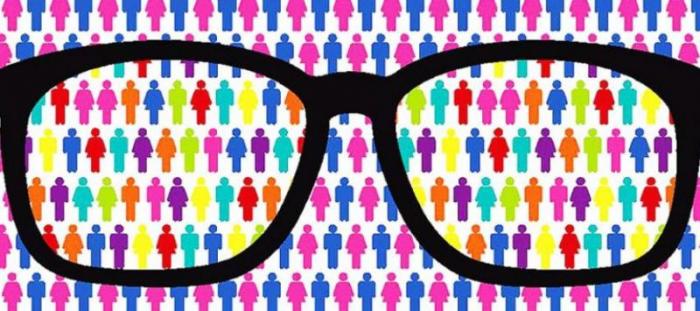 perspectiva de género lentes y gente de colores