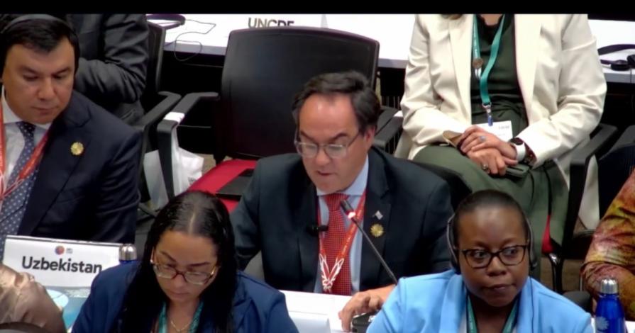 Ministro Bouvier en la Cumbre sobre Biodiversidad