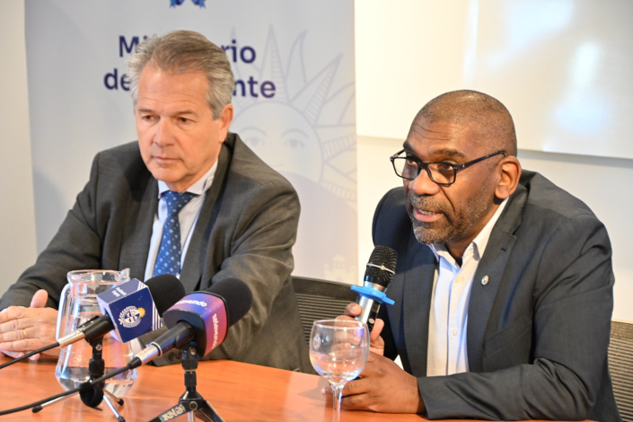 Seis decretos que fortalecen la normativa ambiental Seis decretos que fortalecen la normativa ambiental