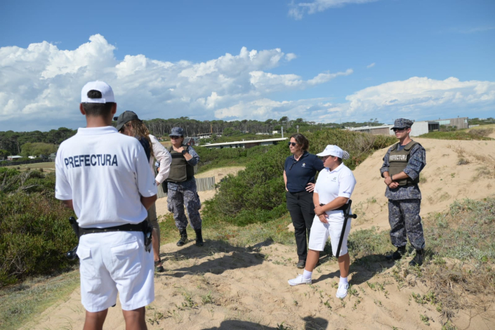 Inspecciones en la costa de Maldonado