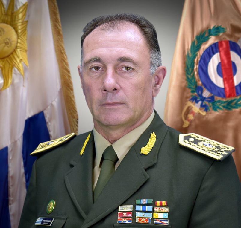 Comandante en Jefe del Ejército, Gral. de Ejército Mario Stevenazzi