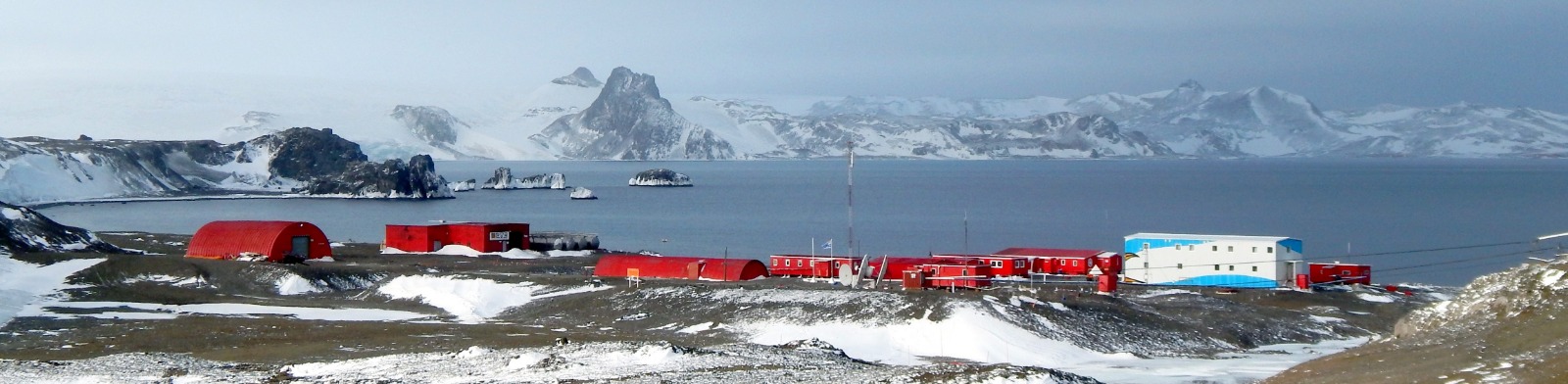 Foto de Base Científica Antártica Artigas