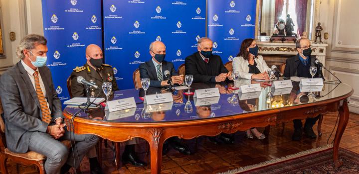 Uruguay presentó Guía de capacitación para instructores en protección infantil en Misiones de Paz