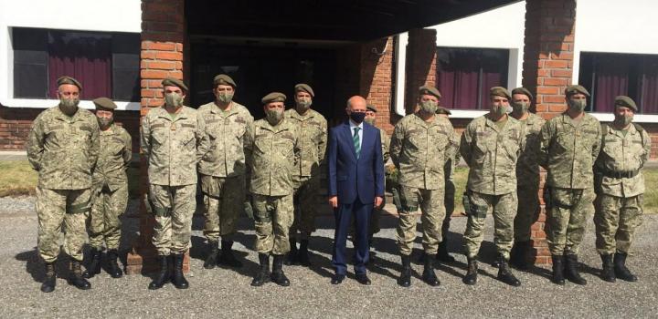 Ministro de Defensa, Javier García en visita a Minas