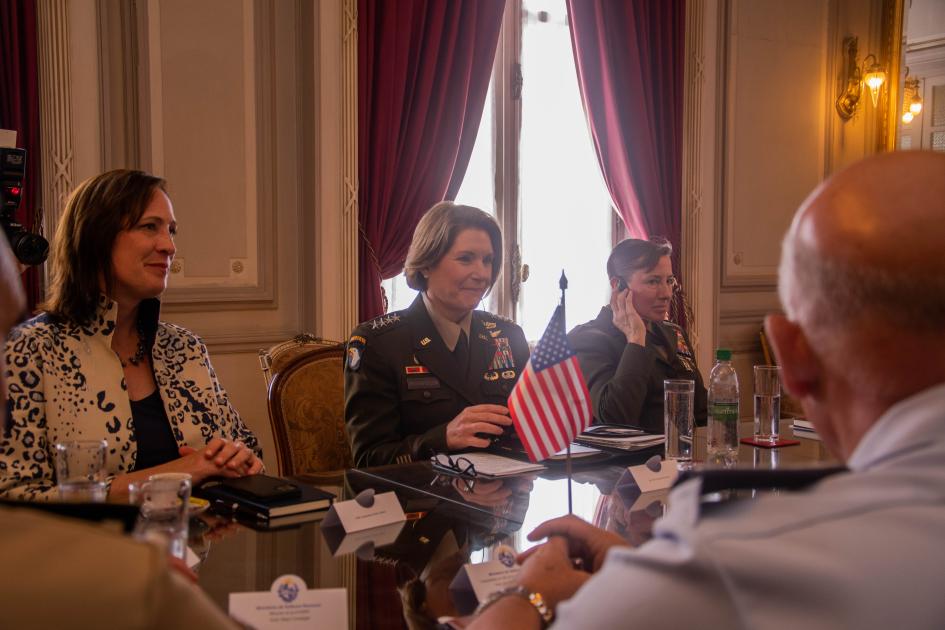 Reunión con comandante del Comando Sur de Estados Unidos, Gral. Richardson. Reunión con comandante del Comando Sur de Estados Unidos, Gral. Richardson.