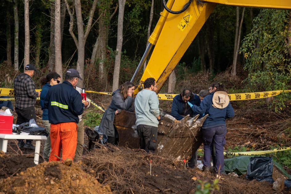 Hallazgo de restos humanos en el Batallón 14 en zona cautelada por la Justicia Hallazgo de restos humanos en el Batallón 14 en zona cautelada por la Justicia