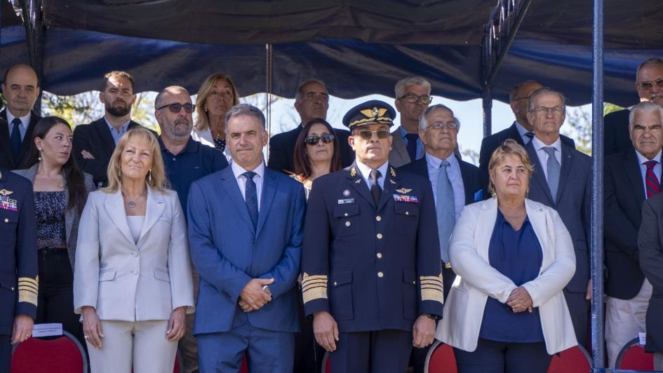 Ceremonia por el Aniversario de la Aviación Militar con la presencia del presidente Yamandú Orsi