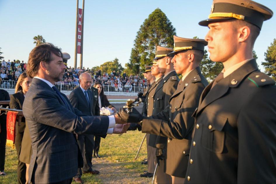 Cierre de cursos 2022 en Escuela Militar Cierre de cursos 2022 en Escuela Militar